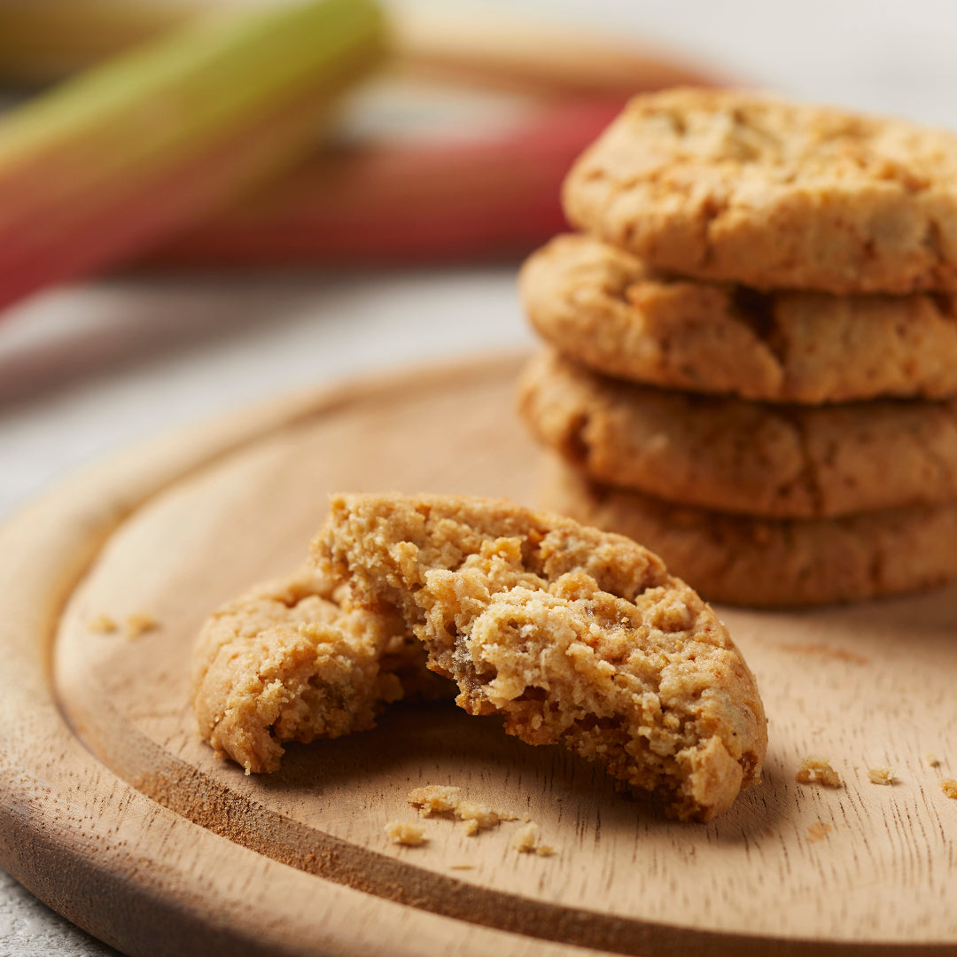 Rhubarb Crumble Biscuits