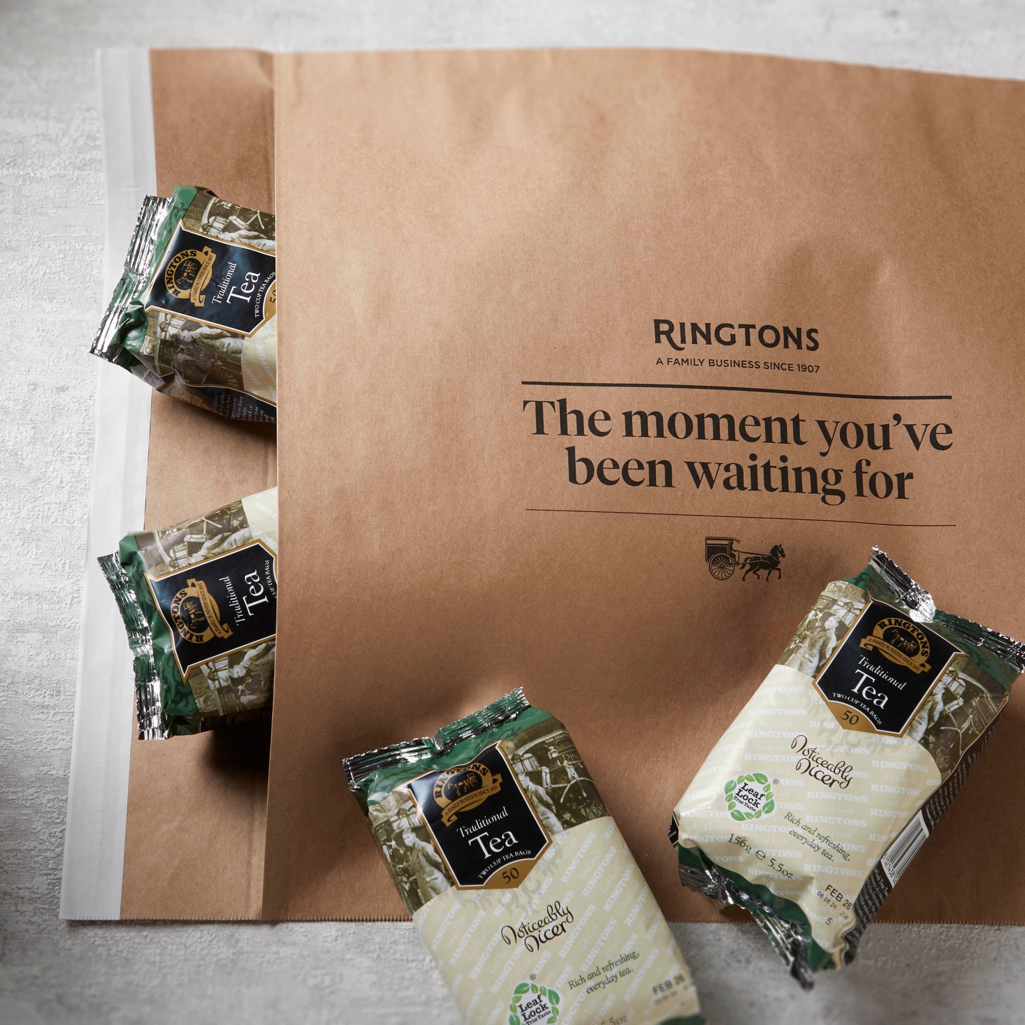 Ringtons Tea Display Traditional Tea Bundle x 400 – Ringtons